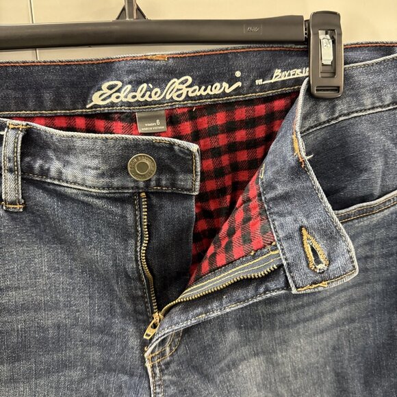 Eddie Bauer Women's Flannel Lined Boyfriend Fit Jeans Size 6 Medium Blue - Picture 4 of 15